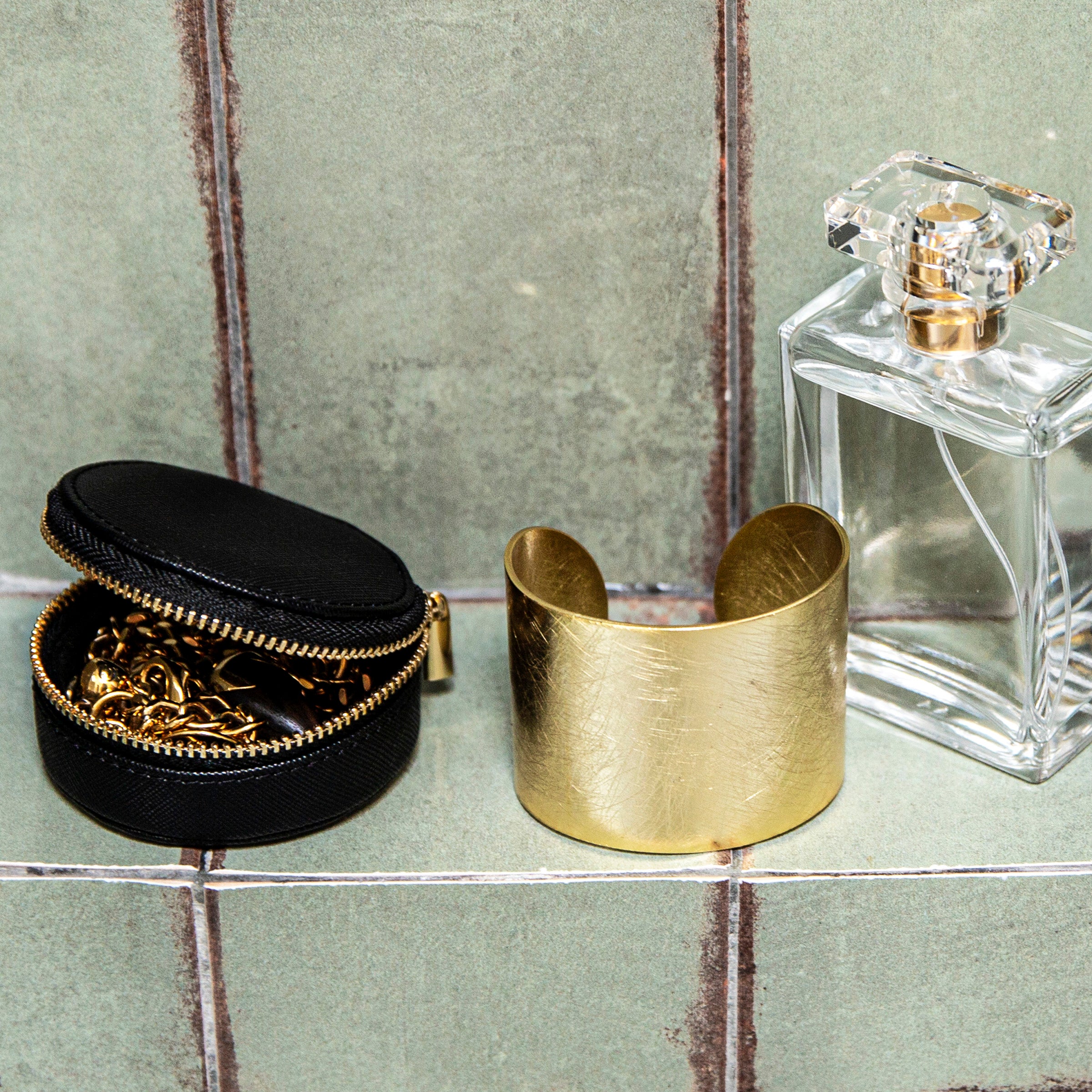 Hammered Cuff - Gold – Youzey